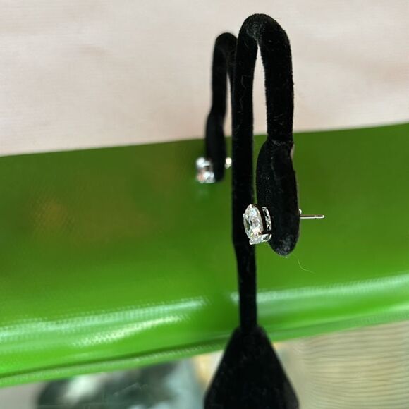 Crystal Stud Earrings - Picture 3 of 4